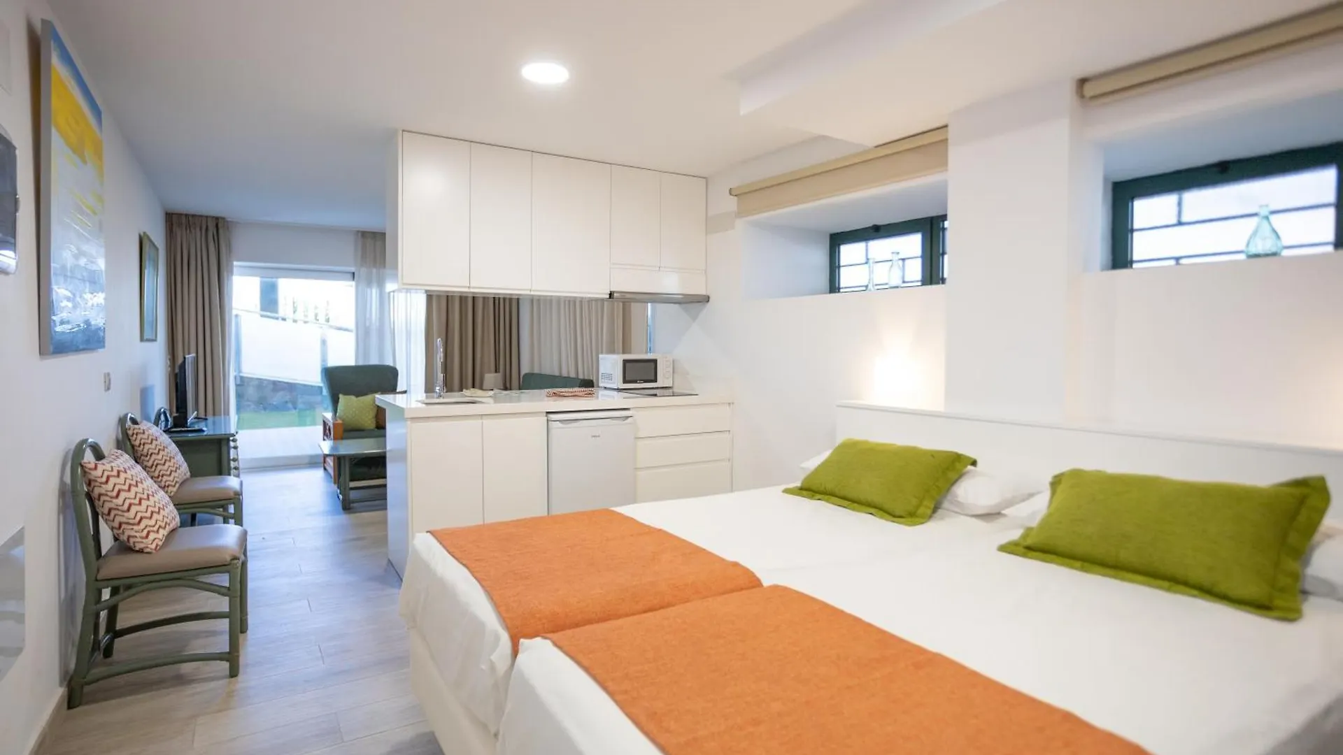 Apartamentos Maspalomas Oasis San Bartolomé 0*,  Espanha